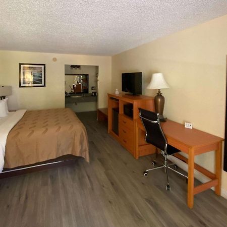 Quality Inn Near Manatee Springs State Park Chiefland Exterior foto